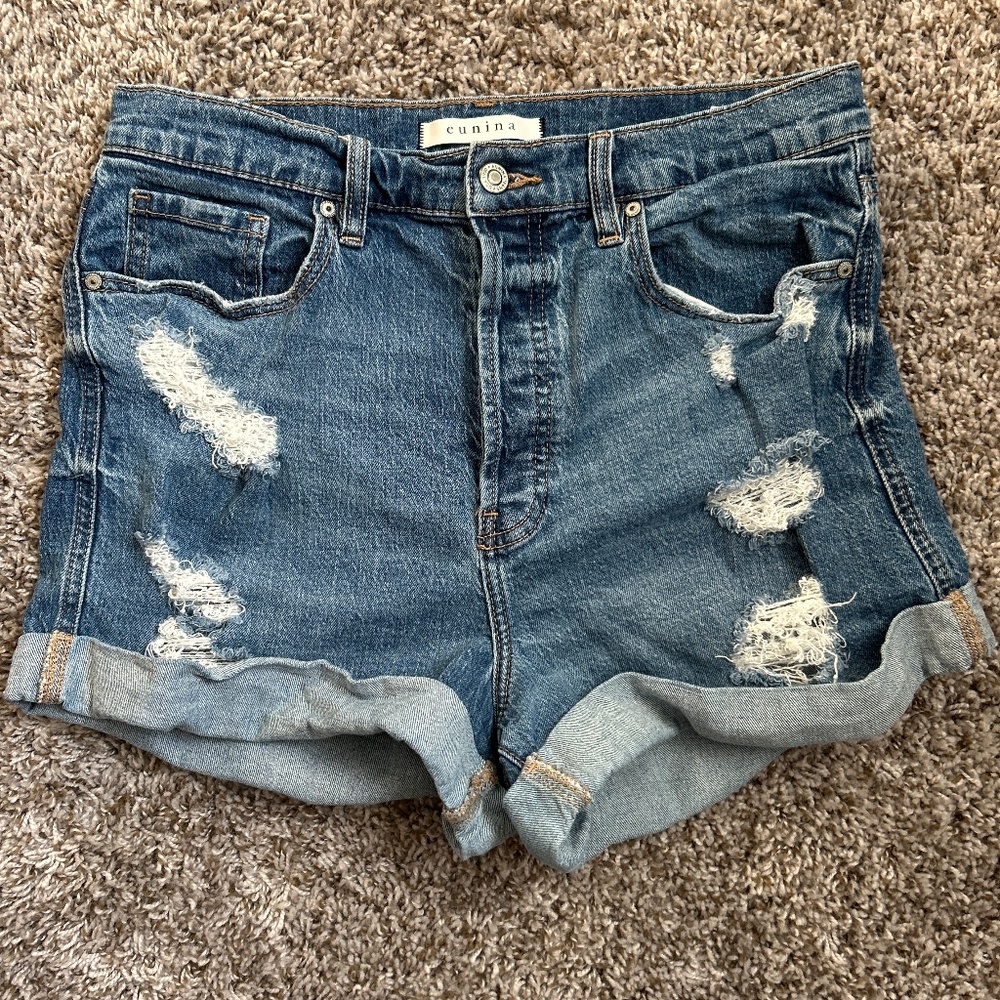 eunina Olivia Ultra High Rise Mom Short